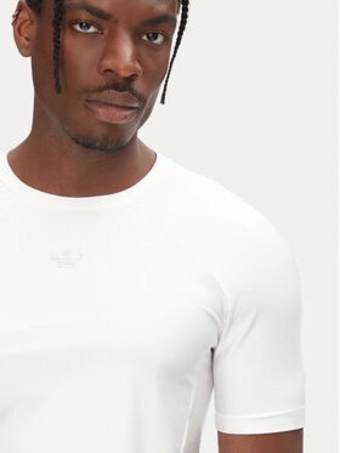 adidas T-Shirt Fashion Cut Line JD0046 Biały Slim Fit