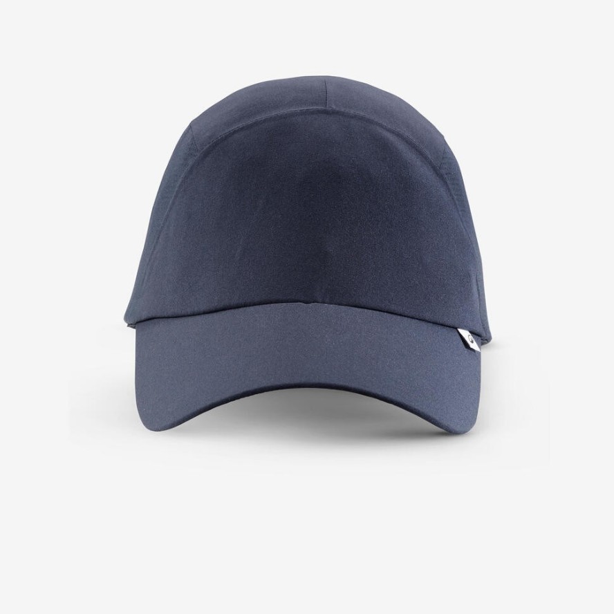 Czapka turystyczna z daszkiem Hike 500