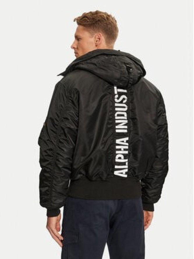 Alpha Industries Kurtka zimowa 113145 Czarny Regular Fit