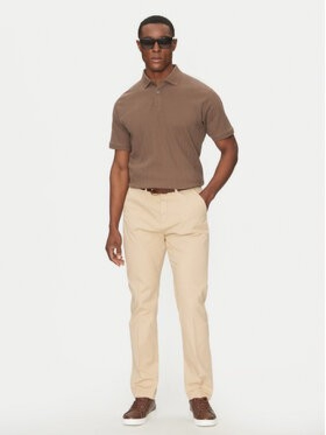 Guess Spodnie materiałowe M5RB51 WGXW1 Beżowy Regular Fit