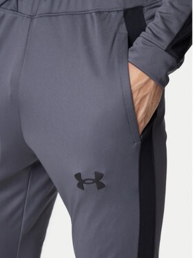 Under Armour Dres Ua Knit Track Suit 1357139-025 Szary Fitted Fit