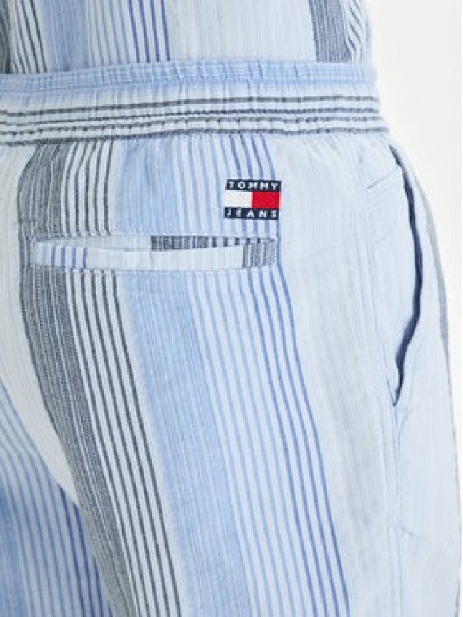 Tommy Jeans Szorty materiałowe Dobby Stripe DM0DM22830 Błękitny Relaxed Fit
