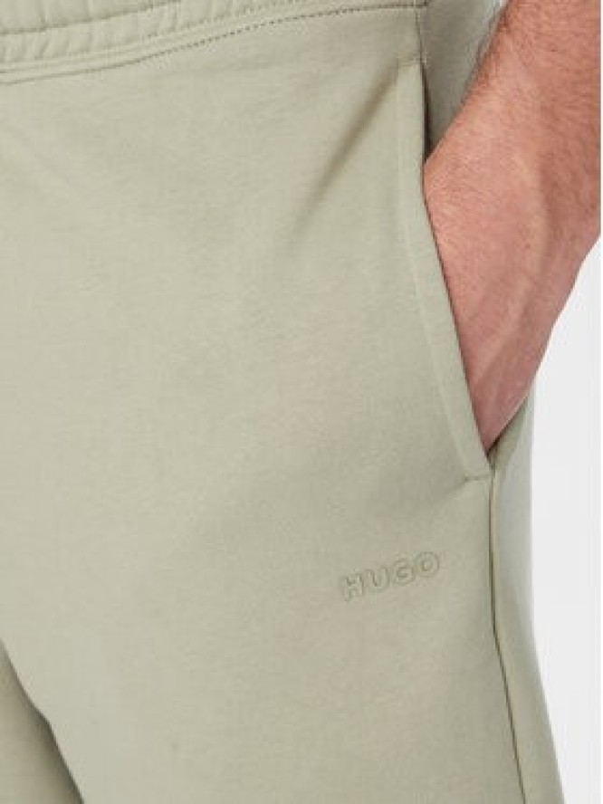 HUGO Szorty materiałowe Dayono 50530696 Zielony jasny Relaxed Fit