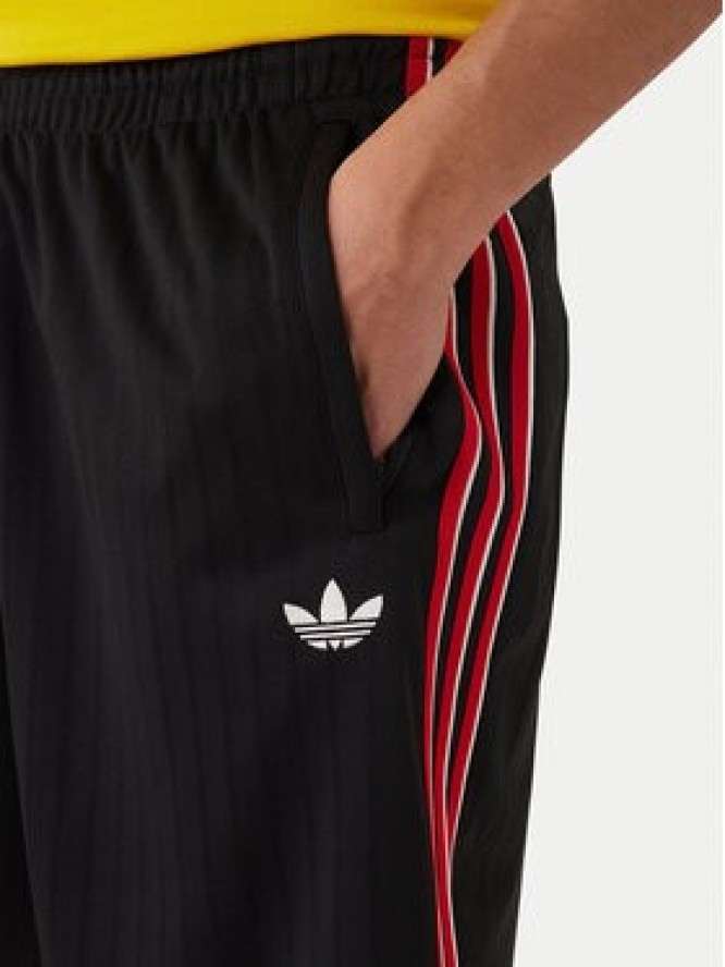 adidas Szorty sportowe Firebird Engineered Stripes KS5505 Czarny Regular Fit