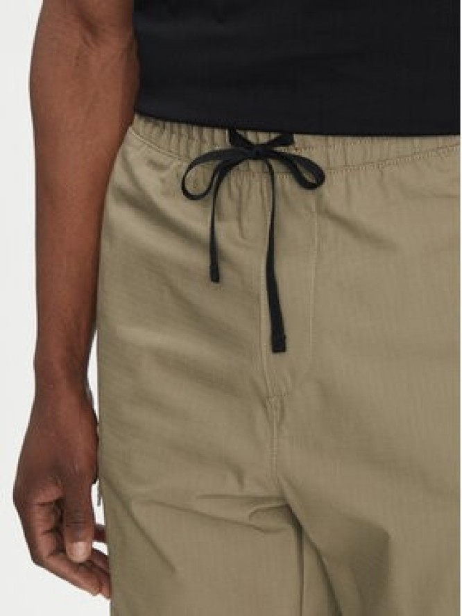 HUGO Szorty materiałowe Garlio 50510594 Brązowy Regular Fit