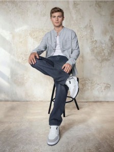 Trampki sznurowane za kostkę - biały