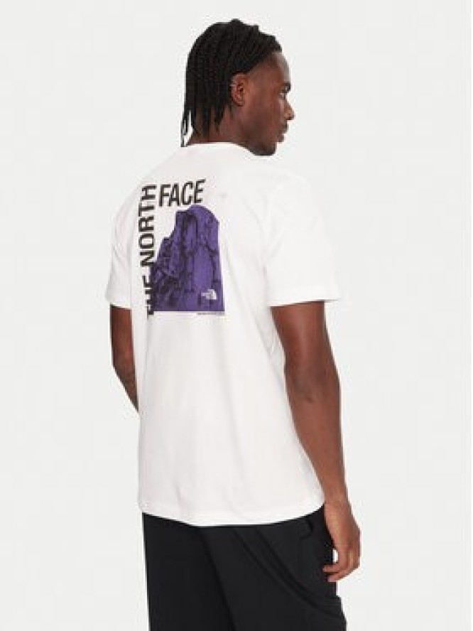 The North Face T-Shirt Half Dome Photo NF0A8EE9 Biały Regular Fit